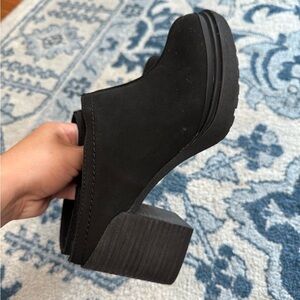 OTBT Split black leather mule chunky heel shoes fall winter retro size 6.5